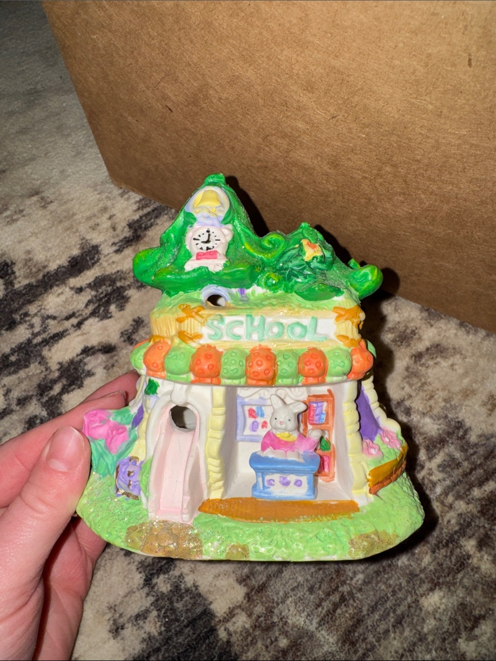 Hoppy Hollow Bunnies Green School Playhouse Figurine